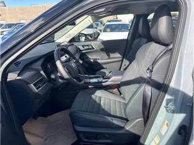 2026 Mitsubishi Outlander LE Sport Utility 4D