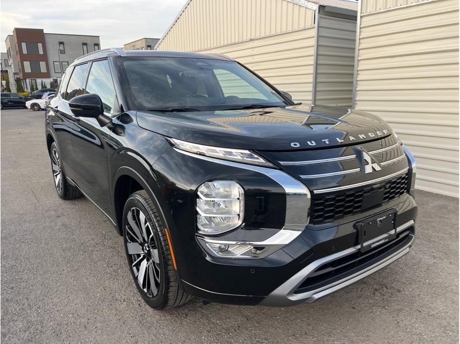 2025 Mitsubishi Outlander SEL