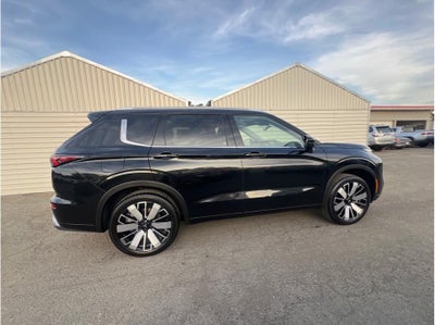 2025 Mitsubishi Outlander SEL