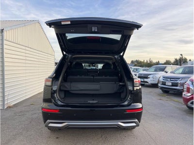 2025 Mitsubishi Outlander SEL