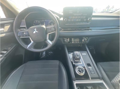 2024 Mitsubishi Outlander PHEV SE Sport Utility 4D