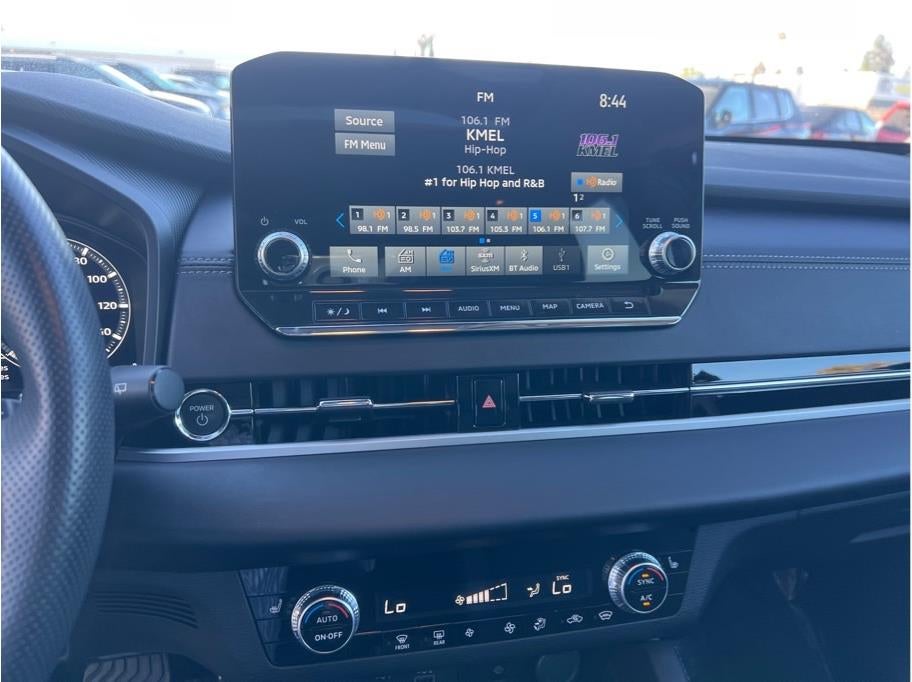 2024 Mitsubishi Outlander PHEV SE Sport Utility 4D