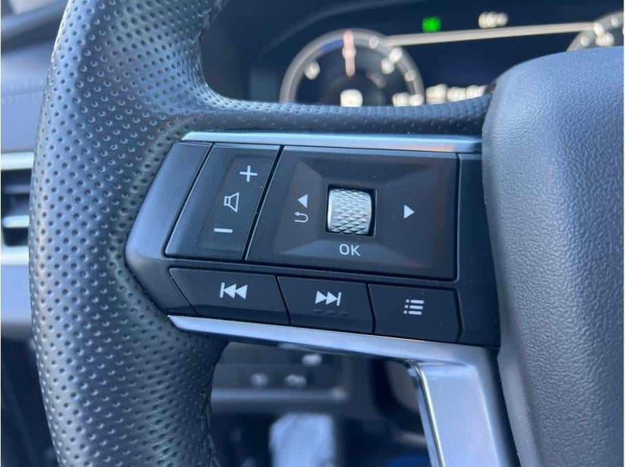 2024 Mitsubishi Outlander PHEV SE Sport Utility 4D