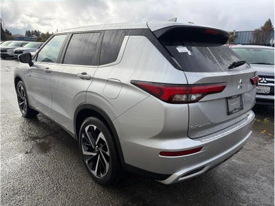 2025 Mitsubishi Outlander PHEV SE