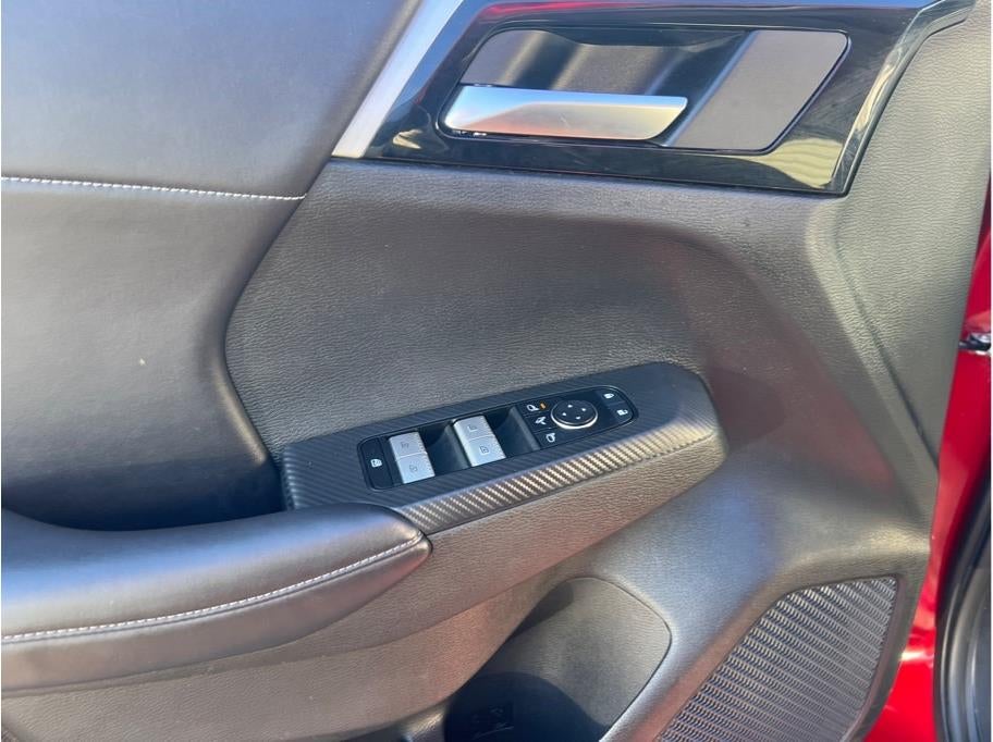 2024 Mitsubishi Outlander PHEV SE Sport Utility 4D