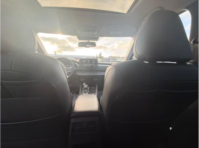 2025 Mitsubishi Outlander PHEV SE Tech Package