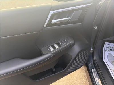 2025 Mitsubishi Outlander PHEV SE Tech Package