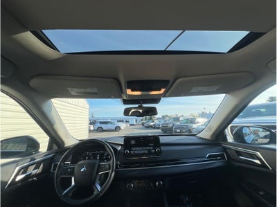 2024 Mitsubishi Outlander PHEV SEL Sport Utility 4D