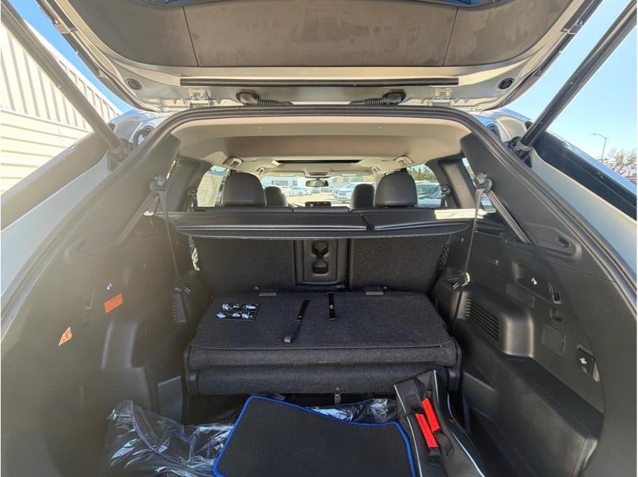 2025 Mitsubishi Outlander PHEV SEL