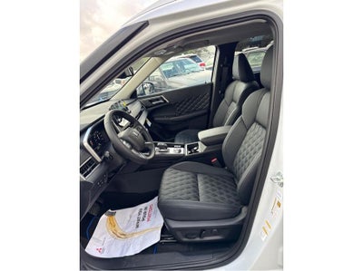 2025 Mitsubishi Outlander PHEV SEL