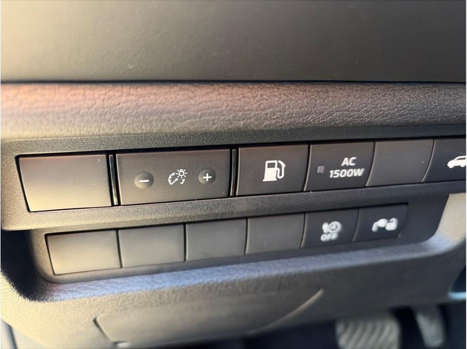 2025 Mitsubishi Outlander PHEV SEL