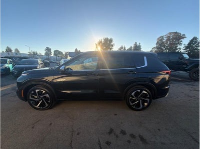 2025 Mitsubishi Outlander PHEV SEL