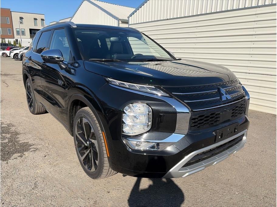 2025 Mitsubishi Outlander PHEV SEL