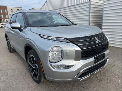 2025 Mitsubishi Outlander PHEV SEL