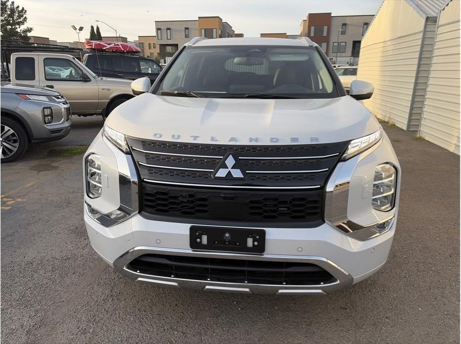 2025 Mitsubishi Outlander PHEV SEL