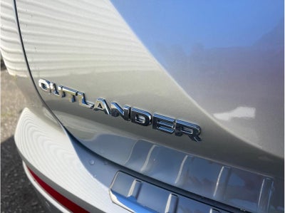 2025 Mitsubishi Outlander PHEV SEL