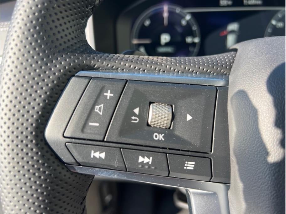 2025 Mitsubishi Outlander PHEV SEL