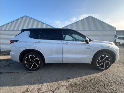 2025 Mitsubishi Outlander PHEV SEL Premium Package