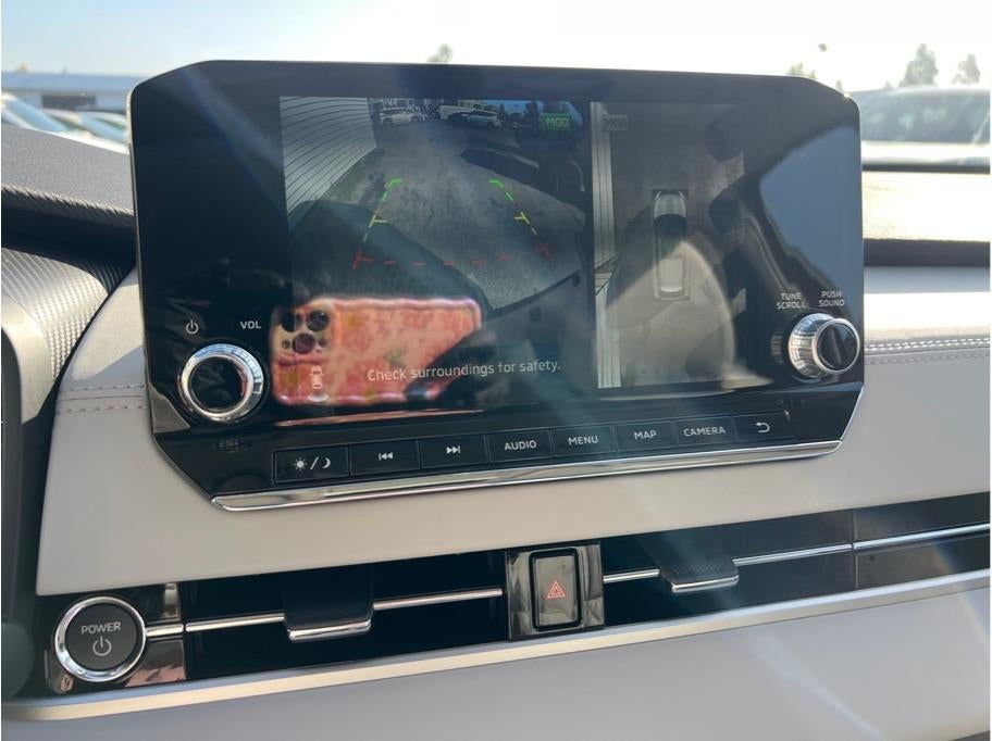 2025 Mitsubishi Outlander PHEV SEL