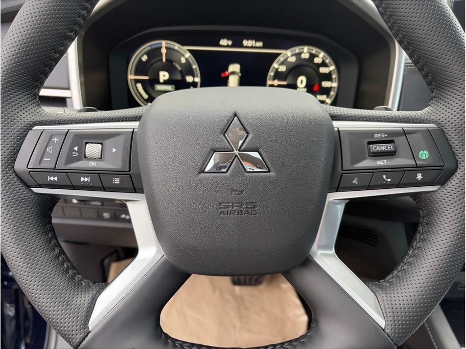 2025 Mitsubishi Outlander PHEV SEL