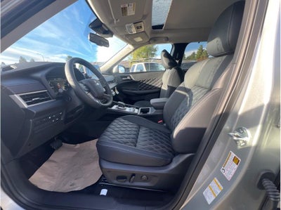 2025 Mitsubishi Outlander PHEV SEL