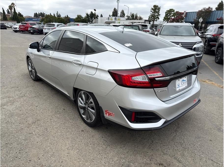 2018 Honda Clarity Plug-in Hybrid Sedan 4D