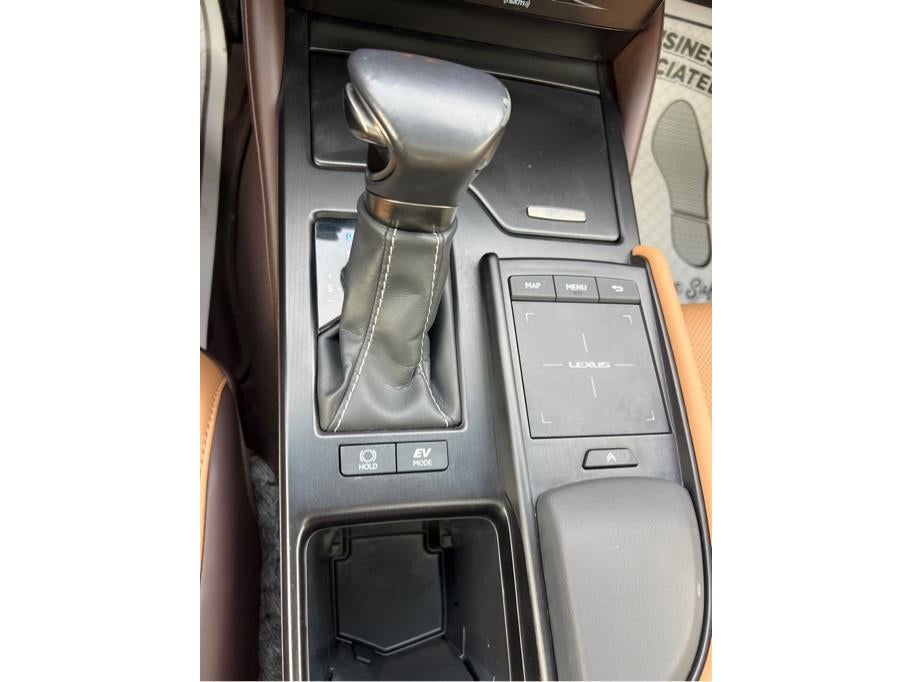 2019 Lexus ES ES 300h Sedan 4D