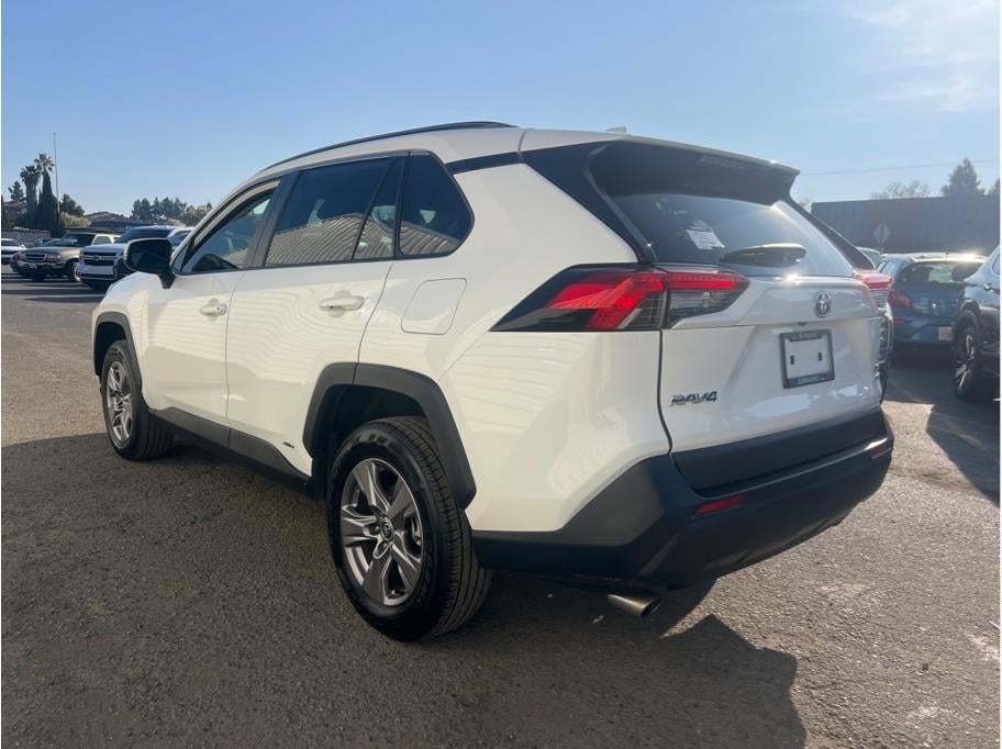 2022 Toyota RAV4 Hybrid XLE Sport Utility 4D