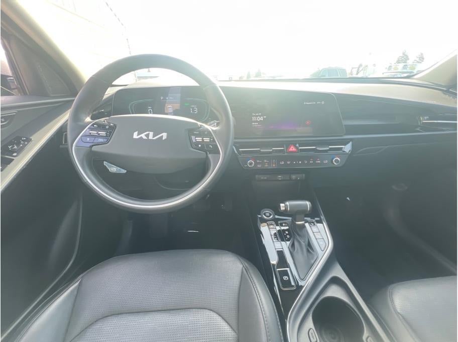 2024 Kia Niro SX Wagon 4D