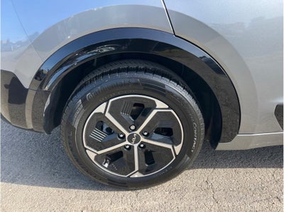 2024 Kia Niro SX Wagon 4D