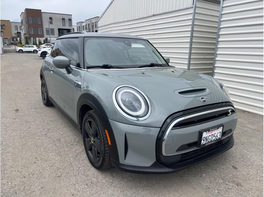 2022 MINI Hardtop 2 Door Cooper SE Hatchback 2D