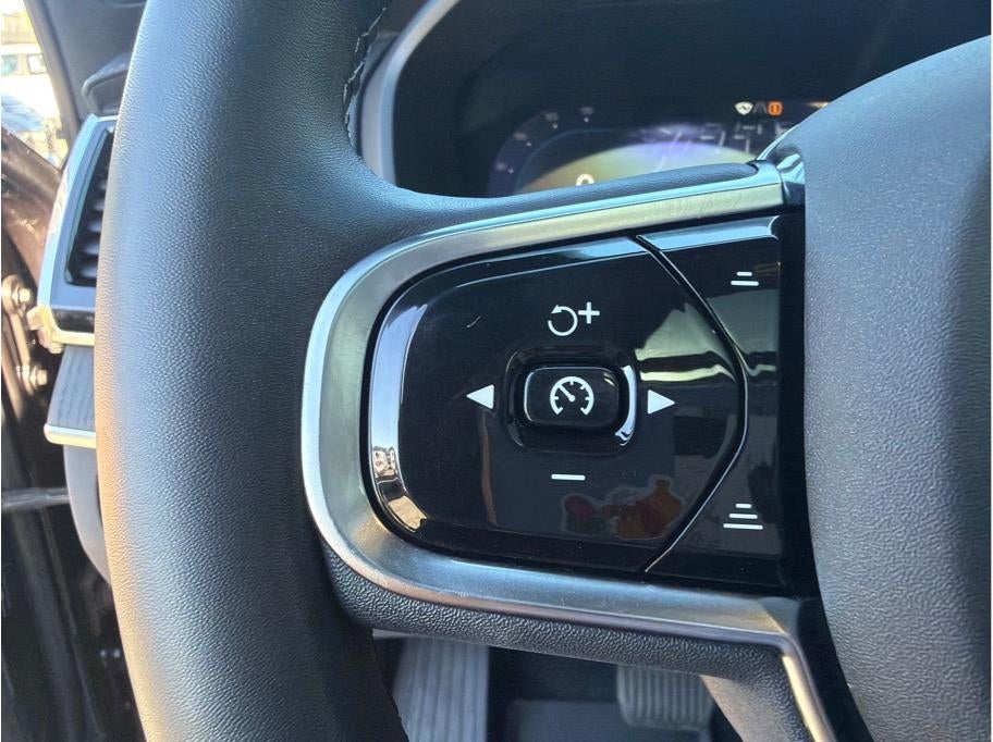 2023 Volvo XC90 T8 Recharge Ultimate Bright Theme Plug-In Hybrid Sport Utility 4D