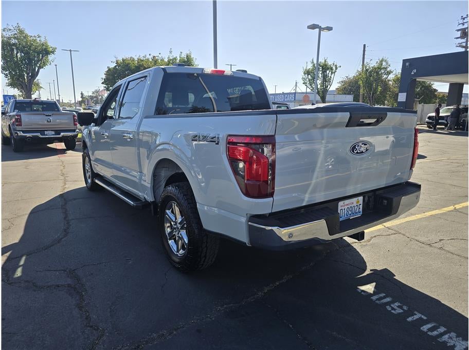 2024 Ford F150 SuperCrew Cab XLT Pickup 4D 5 1/2 ft