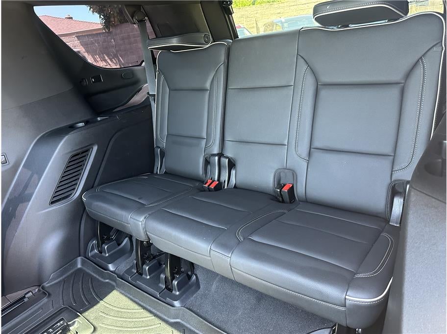 2021 Chevrolet Suburban LS Sport Utility 4D