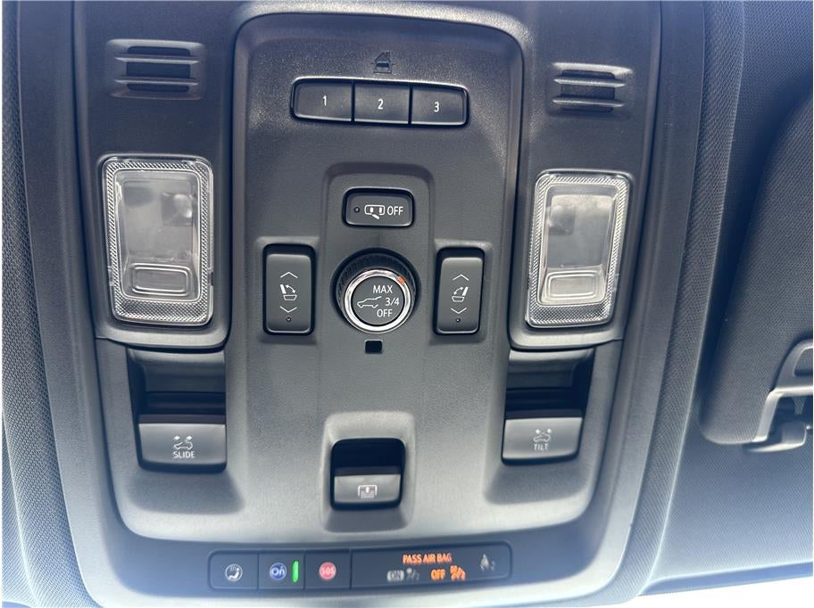 2021 Chevrolet Suburban LS Sport Utility 4D