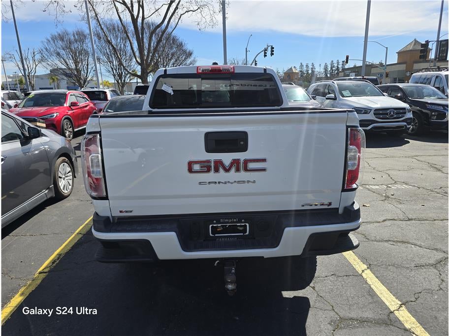 2022 GMC Canyon Crew Cab AT4 Pickup 4D 5 ft
