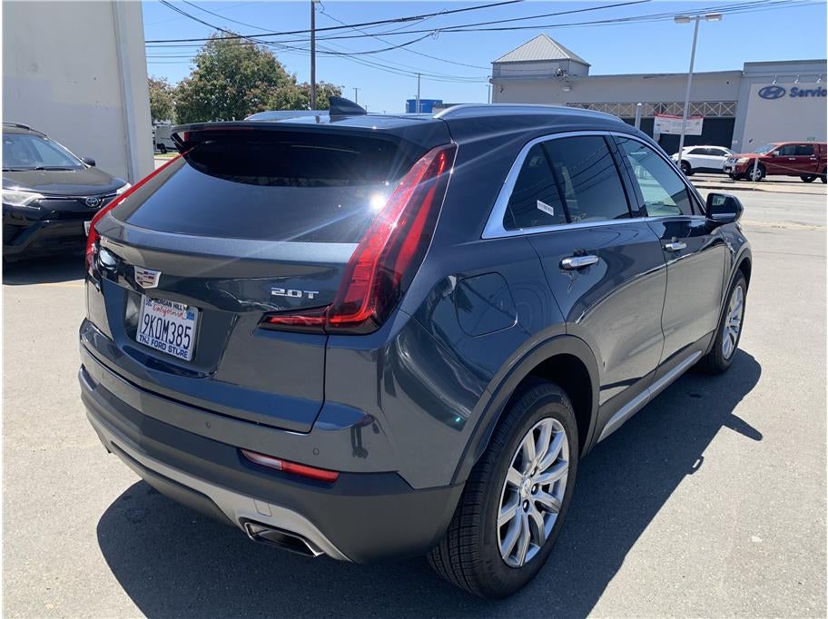 2019 Cadillac XT4 Premium Luxury Sport Utility 4D