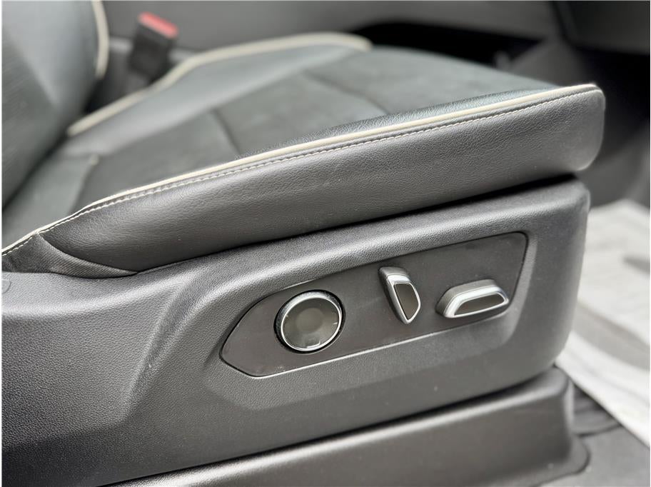 2021 Cadillac Escalade ESV Premium Luxury Sport Utility 4D