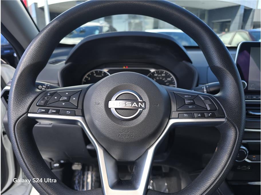 2023 Nissan Altima 2.5 SV Sedan 4D