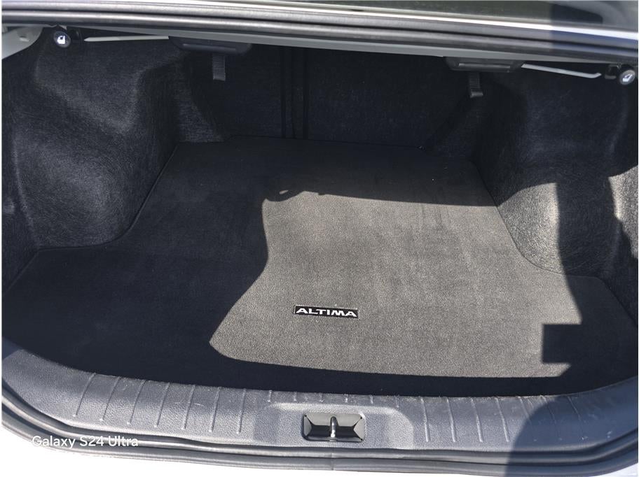 2023 Nissan Altima 2.5 SV Sedan 4D