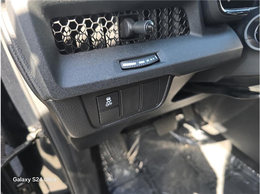 2024 Honda CR-V LX Sport Utility 4D