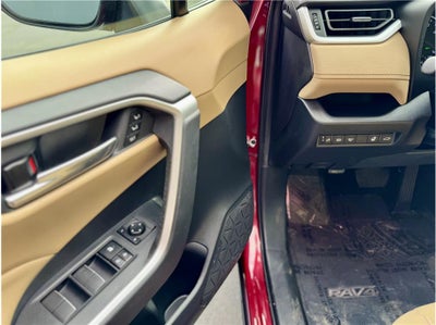 2020 Toyota RAV4 XLE Premium Sport Utility 4D