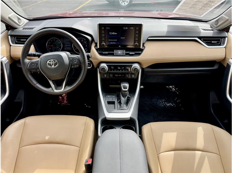 2020 Toyota RAV4 XLE Premium Sport Utility 4D