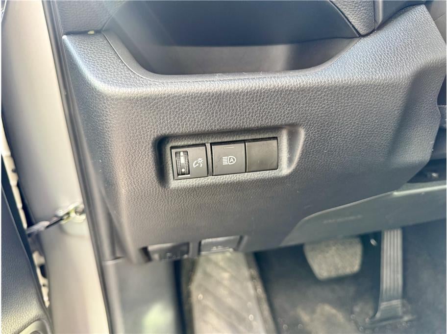 2023 Toyota RAV4 XLE Sport Utility 4D