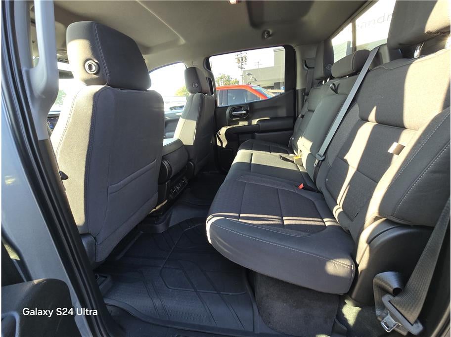 2020 Chevrolet Silverado 1500 Crew Cab LT Pickup 4D 5 3/4 ft