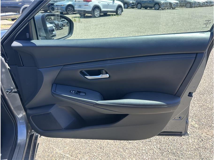 2024 Nissan Sentra SV Sedan 4D