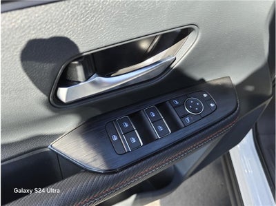 2025 Nissan Kicks SR Sport Utility 4D