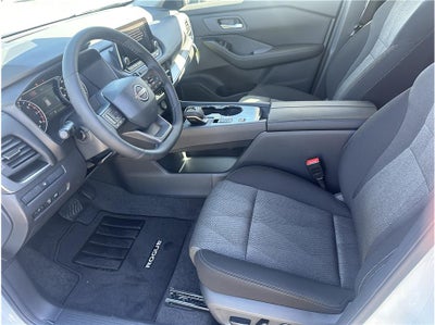 2026 Nissan Rogue SV Sport Utility 4D