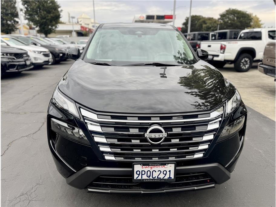 2024 Nissan Rogue SV Sport Utility 4D