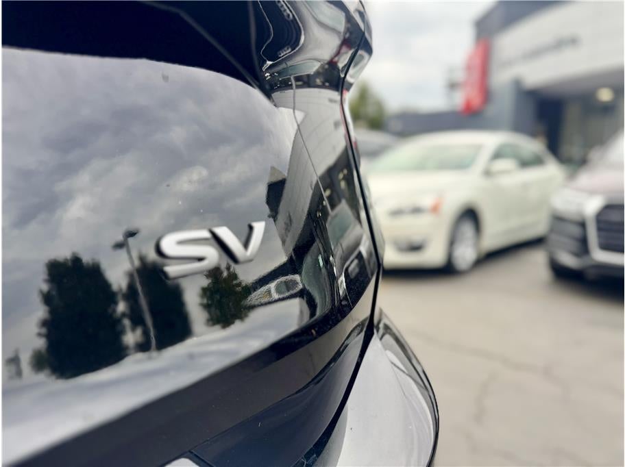 2024 Nissan Rogue SV Sport Utility 4D